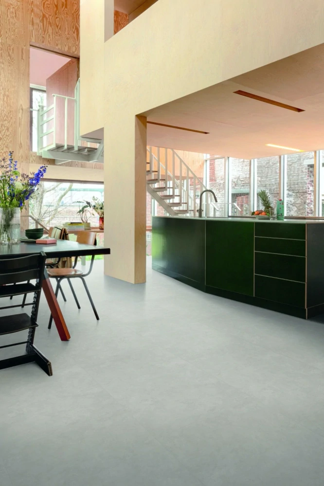 Pebble beach, struktura kamene, podlaha vinylová rigidní, Floorify SMALL TILES